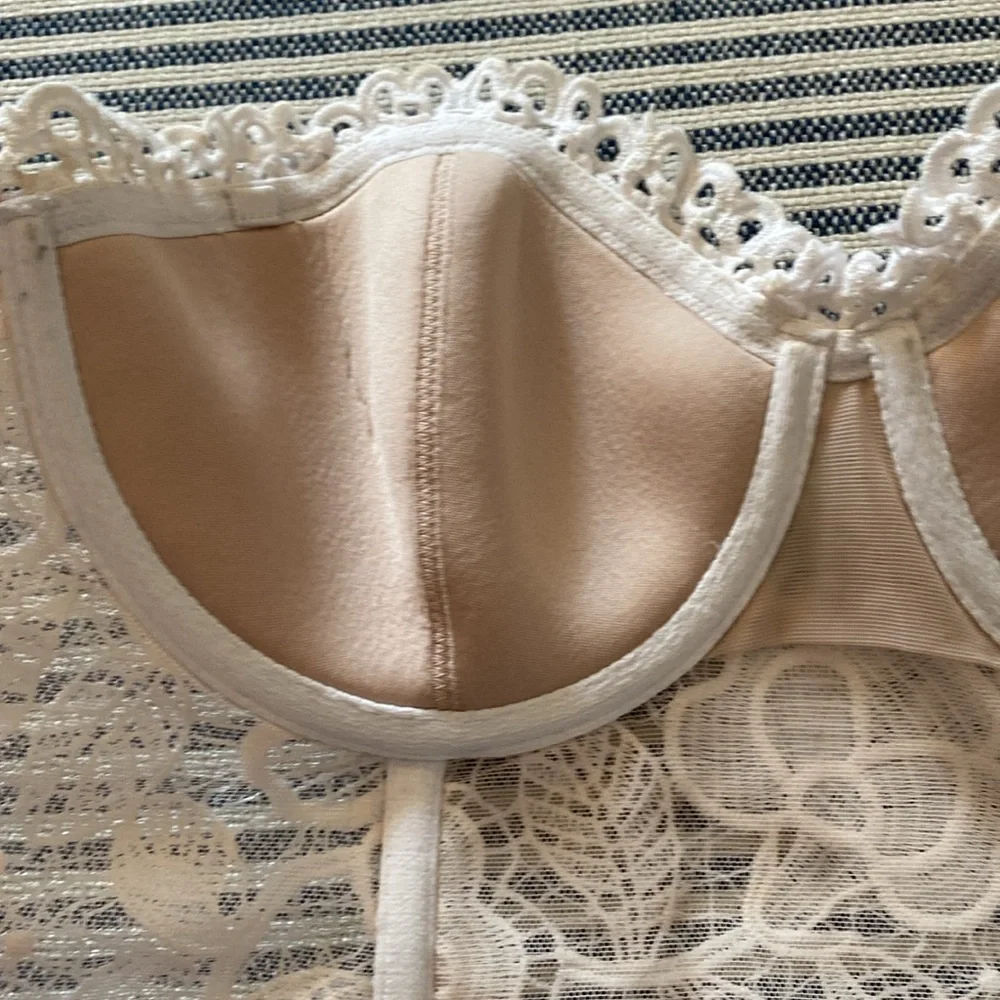 Victoria’’s Secret Dream Angels lined strapless‎ longline corset bra